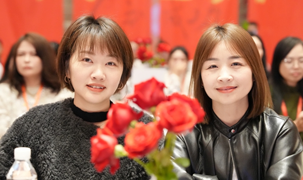 易视界&ldquo;2026追光而行.蓄势生长&rdquo;年会精彩图集