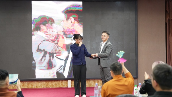 易视界浪漫的求婚现场