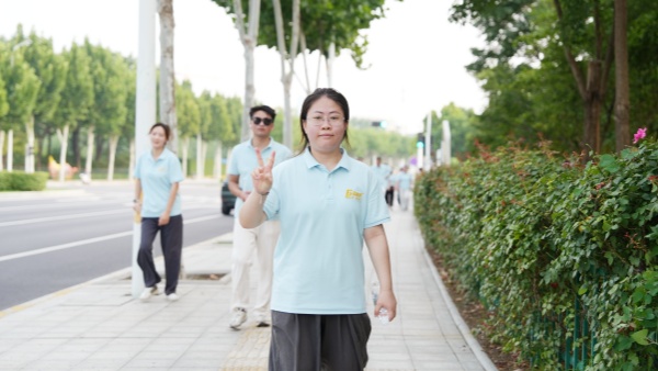 易视界42公里徒步活动精彩图集