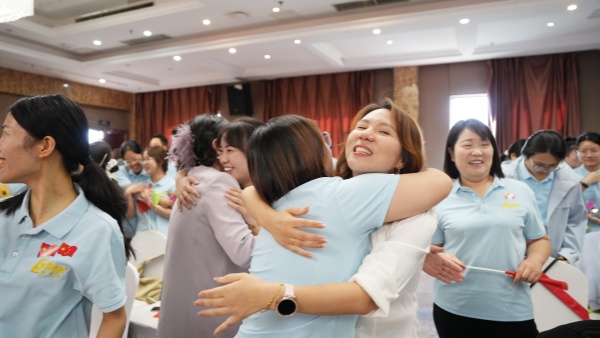 易视界集团9月嘉奖暨10月启动大会精彩瞬间
