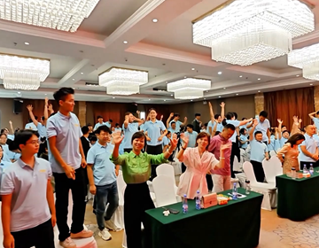易视界9月嘉奖大会圆满收官